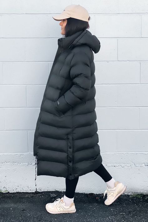 Long Parka Outfit, Winter Jackets Women Cold Weather, Long Puffer Jacket Outfit, Parka Outfit Winter, Warm Winter Outfit, Warm Jackets For Women, Parka Outfit, Long Winter Jacket, Cold Weather Jackets