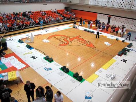 The Monopoly board used at Lynn Camp High School on 5/14/2012 covered much of the gym floor. Bill Estep photo Pep Rally Themes, Life Size Games, Pep Rally Games, Rally Games, Rally Idea, Pep Club, Senior Year Things, Student Leadership, High School Activities