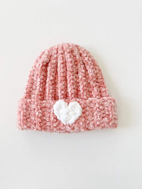 Crochet Velvet Half Double Crochet Ribbed Hat - Daisy Farm Crafts Crochet Ribbed Hat, Crochet Hat Pattern Kids, Crochet Baby Hats Free Pattern, Daisy Farm Crafts, Daisy Farm, Ribbed Hat, Crochet Baby Beanie, Crochet Baby Hat Patterns, Half Double Crochet Stitch