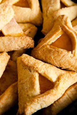 Hamentashen Hamentaschen Recipe, Hamantashen Recipe, Jewish Pastries, Hamantashen Cookies, Easy Hamantaschen Recipe, Purim Cookies, Hamentashen Recipe, Apricot Jelly, Hamantaschen Cookies