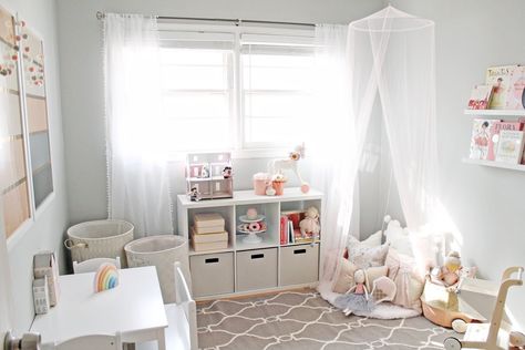 Fun Playroom Ideas, Girl Playroom, Kids Playrooms, Small Playroom, Baby Playroom, Basement Playroom, Girls Playroom, Kids Basement, Toddler Playroom