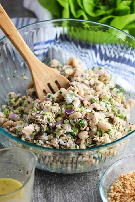 Albacore Tuna and White Bean Salad recipe Albacore Tuna Salad, Albacore Tuna Recipes, Tuna Salad Recipes, White Bean Salad Recipes, Nicoise Salad Recipe, Tuna Nicoise Salad, Main Salad, White Bean Salad, Albacore Tuna