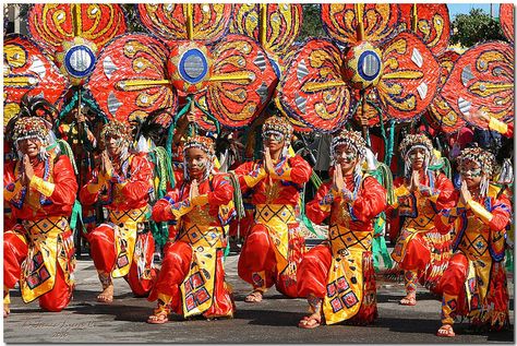 Kadayawan festival - Davao Kadayawan Festival Design, Kadayawan Festival Costume, Kapampangan Culture, Mindanao Culture, Philippine Festivals, Kadayawan Festival, Davao Region, Northern Mindanao, Masskara Festival