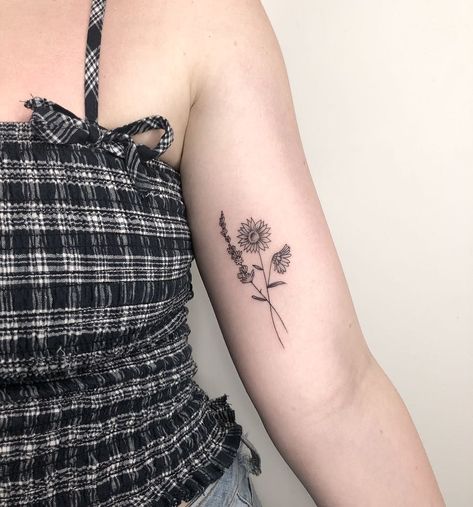 Tattoo Ideas Ankle, First Tattoo Ideas, Family First Tattoo, Tattoos Inspo, Anchor Tattoo Design, Lavender Tattoo, Ring Finger Tattoos, Unalome Tattoo, Sunflower Tattoos