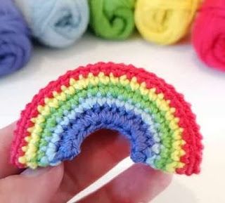 PATRONES AMIGURUMI GRATIS: PATRON GRATIS ARCOIRIS AMIGURUMI 65600 Mini Amigurumi, Amigurumi, Internet, Crochet