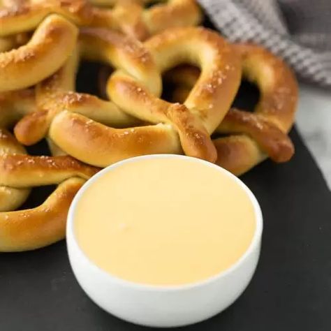 Cheese Sauce for Pretzels - Eating on a Dime Cheese Sauce For Pretzels, Sauce For Pretzels, Pimento Cheese Recipe Easy, Best Taco Dip Recipe, Pretzel Dip Recipes, Mexican White Cheese Dip, Little Smokies Recipes, White Cheese Dip, Taco Dip Recipe