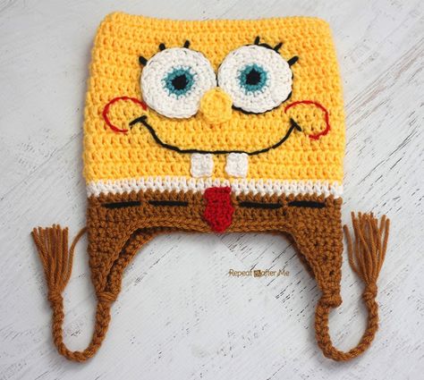 Repeat Crafter Me: Crochet Bob the Square Sponge Hat Crochet Bob, Turquoise Yarn, Crochet Character Hats, Crochet Animal Hats, Crocheted Jellyfish, Repeat Crafter Me, Crochet Kids Hats, Confection Au Crochet, Bonnet Crochet