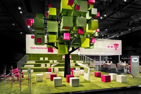 T Mobile's exhibition stand features a pixelated tree and its pixelated leaves as seats Mobile Exhibition, Expo Stand, Trade Show Design, Mobile Logo, Garden Lounge, Exhibition Stall, Exhibition Stands, Stall Designs, Exhibition Stand Design