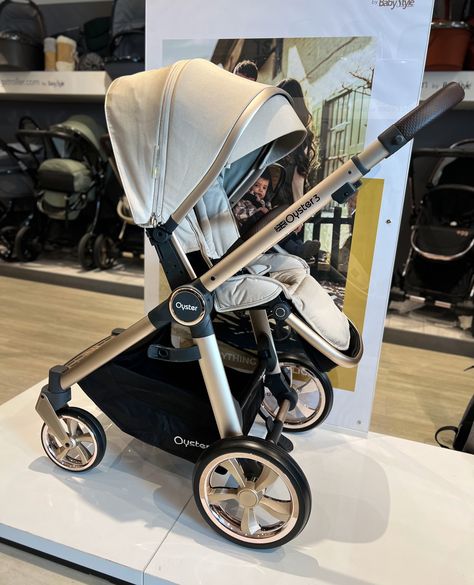 Beige Stroller, Gaming Environment, Luxury Stroller, Toddler Stroller, Stroller Reviews, Childrens Bedroom, Pram Stroller, Baby Prams, Anime Base