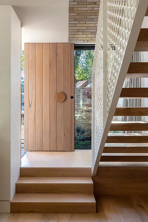 Minimalism Living, Entryway Inspiration, The Local Project, Casa Exterior, Design Living Room, Entrance Doors, Front Doors, House Inspo, 인테리어 디자인