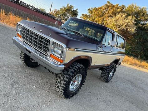 All Metal Classics on Instagram: "1979 Bronco Ranger XLT 4x4. Find it at All Metal Classics, Auto trader, eBay, Bringatrailer. #allmetalclassics" 1979 Ford Bronco Ranger Xlt, Old Bronco, Old Ford Truck, 1979 Ford Bronco, Bronco Truck, Ford Suv, Ford Broncos, Farm Trucks, Old Fords