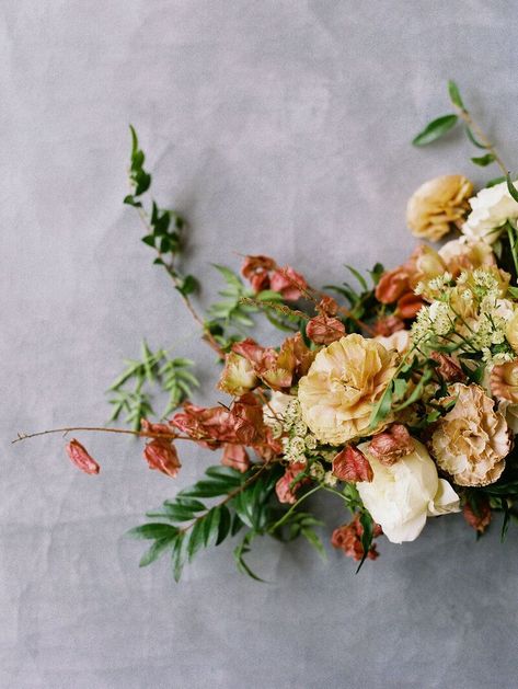 Lush bridal bouquet with dusty rose and copper flowers including garden roses, ranunculus, dried flowers, and natural greenery. Wedding floral design at RT Lodge by Rosemary and Finch in Nashville, TN. Romantic Centerpieces, Peonies Season, Wedding Flower Design, Wedding Flower Decorations, Wedding Inspiration Fall, Fall Centerpiece, Floral Centerpieces, Trendy Wedding, Wedding Florist