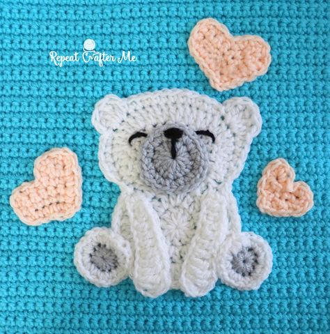 Crochet Polar Bear Pocket Pillow - Repeat Crafter Me Polar Bear Applique, Free Crochet Teddy Bear, Crochet Polar Bear, Bernat Super Value Yarn, Crochet Angel Pattern, Bear Applique, Teddy Bear Patterns, Appliqué Patterns, Repeat Crafter Me