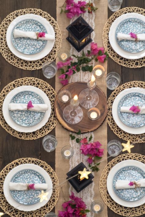 Ramadan/ Ramzan tablescape/decor with bougainvillea flowers and low/floor seating Ramzan Table Decoration, Hari Raya Table Setting Ideas, Low Dinner Table, Ramadan Table Setting Iftar, Floor Dinner Table, Ramadan Iftar Table Decoration, Ramadan Table Setup, Ramadan Dinner Table, Dawat Table