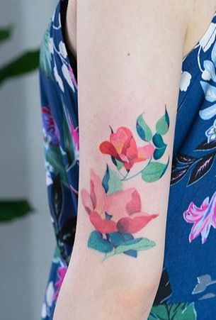 Zihee flower tattoo Gem Flower Tattoo, Ratchaphruek Flower Tattoo, Zihee Tattoo, Watercolour Chrysanthemum Tattoo, Flower Tattoo, Tatting, Tattoo Ideas, Tattoos