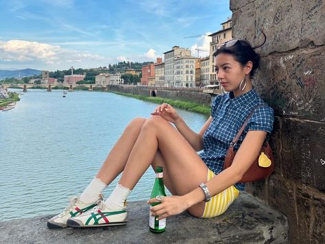 hannahmcdevitt_ in the ulsan top <3 Horizontal Pictures, Europe Summer Outfits, 사진 촬영 포즈, Italy Summer, Ulsan, Live Now, Dope Fashion, Hottest Fashion Trends, European Summer