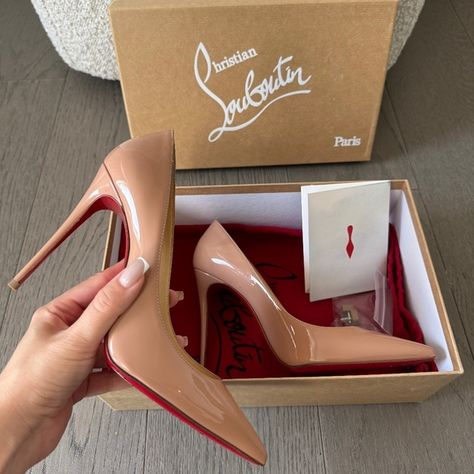 Christian Louboutin Nude Patent Leather Kate 100 Heels Size 36 Kate Louboutin, Christian Louboutin Kate 100, Christian Louboutin Kate, Grad Photoshoot, Black Patent Leather Pumps, Louboutin Shoes Heels, Christian Louboutin Heels, Louboutin Heels, Patent Leather Heels