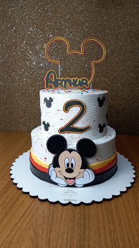 Bolo Do Mickey Mouse, Mickey Mouse Birthday Decorations, Mickey Mouse Birthday Cake, Mickey Mouse Themed Birthday Party, Bolo Minnie, Peppa Pig Birthday Party, Simple Cake Designs, Peppa Pig Birthday, Mickey Birthday