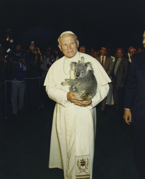 Too much awesome for one picture. JPII holding a koala! Pope Saint John Paul Ii, Roman Candle, St John Paul Ii, Pope Benedict Xvi, Pope John Paul Ii, John Paul Ii, Religious Images, Pope John, John Paul