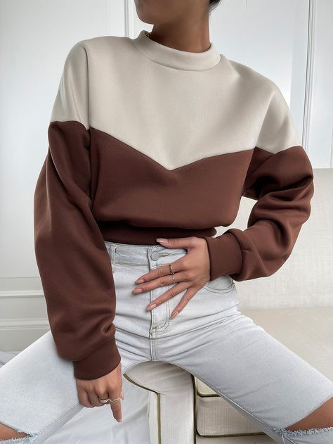 Two Tone Clothes, Chic Dress Classy, Fashion Sweatshirts, Women Sweatshirts, Lined Hoodie, Round Neck Sweatshirts, Teenage Fashion Outfits, Mode Inspiration, Chic Dress