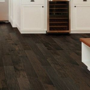 11 Exquisite Dark Hardwood Floors to Transform Your Home Dark Walnut Floors Kitchen, Ebony Wood Floors, Dark Floor Kitchen, Dark Hardwood Flooring, Black Hardwood Floors, Dark Walnut Floors, Dark Kitchen Floors, Dark Hardwood Floors, Dark Oak Flooring