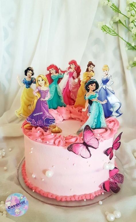 Unicorn Theme Cake, Kue Disney, Pink Princess Cakes, Princess Party Cake, Princess Theme Cake, Disney Princess Birthday Cakes, Doll Birthday Cake, Birthday Cake Decorating Ideas, Princess Birthday Party Decorations