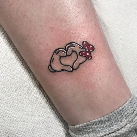 250 Best Disney Tattoo Designs (2021) Simple Small Themed Ideas from Disneyland World Disney Tattoos For Men, Disney Tattoos Quotes, Hand Heart Tattoo, Mickey And Minnie Tattoos, Mickey Mouse Hands, Minnie Tattoo, Disney Inspired Tattoos, Mickey Tattoo, Mouse Tattoo