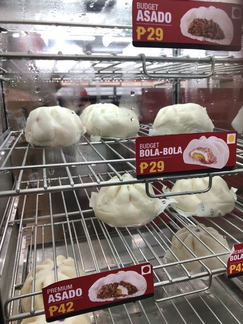 Siopao Aesthetic, Money Philippines Pictures Aesthetic, Jollibee Ig Story, 7 Eleven Aesthetic Philippines, Seven Eleven Prank Photos, Manila Picture Prank Night, Seven Eleven Aesthetic, Filipino Grocery, Midnight Snack