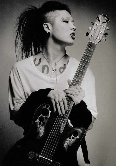 Miyavi Long Hair, Bass, A Woman, Dreadlocks, Guitar, Black And White, Hair, White, Black