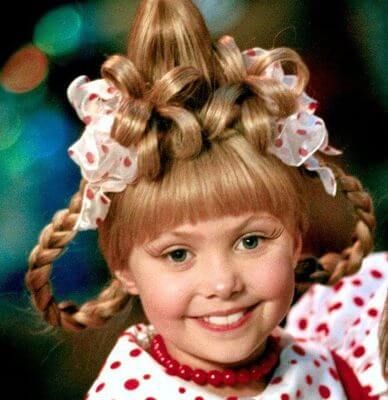 The Grinch Movie Characters, The Grinch Cindy Lou Who, Iconic Christmas Photos, Cindy Lou Who Actress, Cindy Lue Who, Cindy Lou Hair, Movie Hairstyles, Cindy Lou Hoo, Whoville Costumes