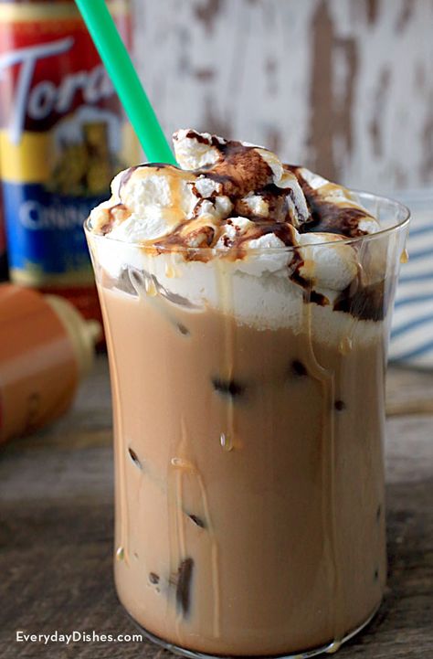 Homemade Mocha Caramel Iced Coffee Recipe Turtle Mocha Caribou Recipe, Turtle Mocha Recipe, Frozen Coffee Drinks Recipes, Make Iced Coffee At Home, How To Make Mocha, Homemade Iced Coffee Recipe, Caramel Iced Coffee Recipe, Mocha Iced Coffee, Mocha Frappe Recipe