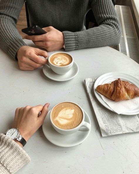 Coffee Dates Aesthetic, Twisted Hate, Love Hypothesis, Ali Hazelwood, Couple Coffee, Coffee Shop Aesthetic, Best Coffee Maker, Coffee Photos, Coffee Makers