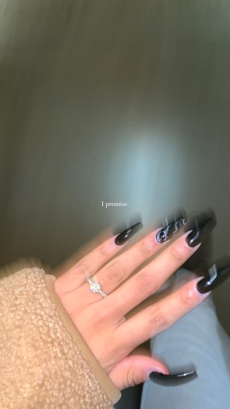 Promise Rings For Her Aesthetic, Promise Ring Posts, Promise Ring Instagram Story, Promise Ring Photos, Promise Ring For Yourself, Promise Rings For Couples Aesthetic, Promis Ring Aesthetic, Promise Ring Aesthetic Couple, Ring Vision Board