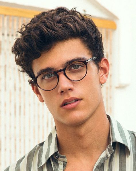 Attractive Guys With Glasses, Jamie Reed, Guys With Glasses, Guy With Glasses, Men With Glasses, Male Fashion Model, Man Wearing Glasses, Wearing Contact Lenses, Brown Hair Male