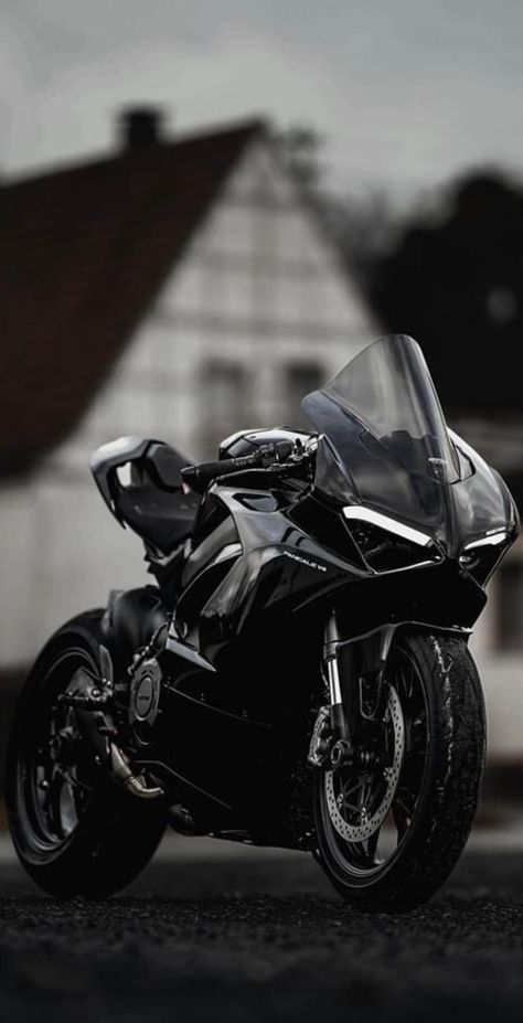 Moter Cycle Wallpaper, Biker Photography, Image Moto, Motorcross Bike, Bike Aesthetic, Amoled Wallpapers, Motorcycle Aesthetic, Night Biking, Fast Sports Cars