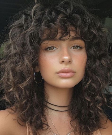 Curly Lob Haircut With Bangs, Medium Curly Haircuts, Curly Lob, Natural Curly Hair Cuts, Brown Curly Hair, Short Curly Haircuts, Cut Her Hair, Haircuts For Curly Hair, Curly Hair With Bangs