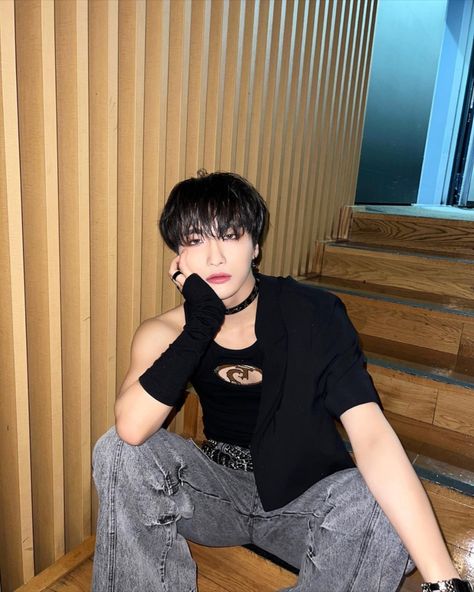 #Seonghwa #ateez #�Сонхва Seonghwa Ateez, Park Seonghwa, Park Seong-hwa, Kim Hongjoong, Extended Play, One Team, Kpop Groups, K Idols, Instagram Update