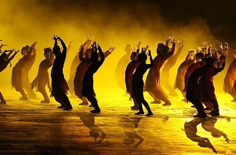 Theatre Projection Design, Stage Lighting Design, Theatre Inspiration, Theatre Lighting, Film Inspiration, Dance Company, Stage Lighting, Dance Photography, Stage Design