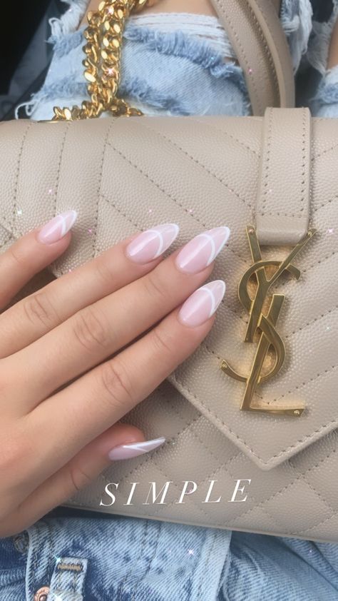 Almond Nail White Design, White Nail Designs Almond Shape, Nuteral Nails Cute Acrylic, White Outline Nails, Gel Nails Easter, May Nail Colors, Nude And White Nails, Nails For Graduation Pictures, Graduation Nails Acrylic