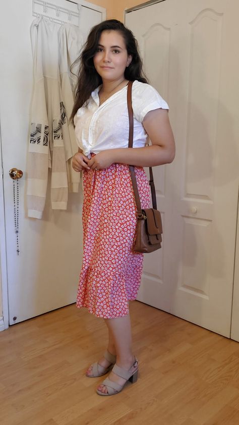 Modest Lookbook, Summer Modest Outfits, Nude Heeled Sandals, White Button Up Shirt, Modest Outfit Ideas, Mom Wardrobe, Modest Outfit, Modest Summer, Outfits Modest