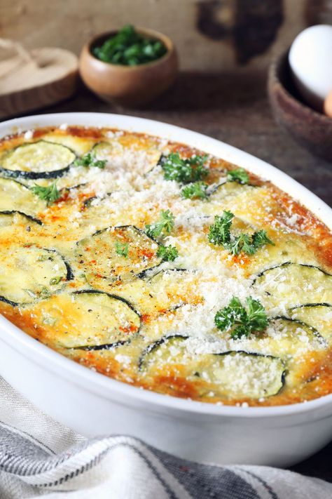 Ina Garten's Zucchini Au Gratin is made with zucchini, yellow onions, unsalted butter, salt, ground black pepper, ground nutmeg, flour, milk, bread crumbs, Cheesy Zucchini Gratin, Ina Garten Zucchini Bread, Au Gratin Zucchini, Zucchini Squash Gratin, Zucchini Strata, Zucchini Squash Casserole, Zucchini Au Gratin, Zucchini Crust, Zucchini Gratin