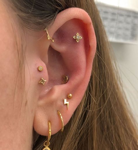 Nicole on Instagram: “Thank you so much @francesives for trusting me with adding a new beauty to your ear. Fresh upper tragus with @bvla @bvlalove Pave Circle…” Flat Piercing, Tragus, Thank You So Much, Ear Piercings, Piercings, Diamond Earrings, Stud Earrings, Tattoos, On Instagram