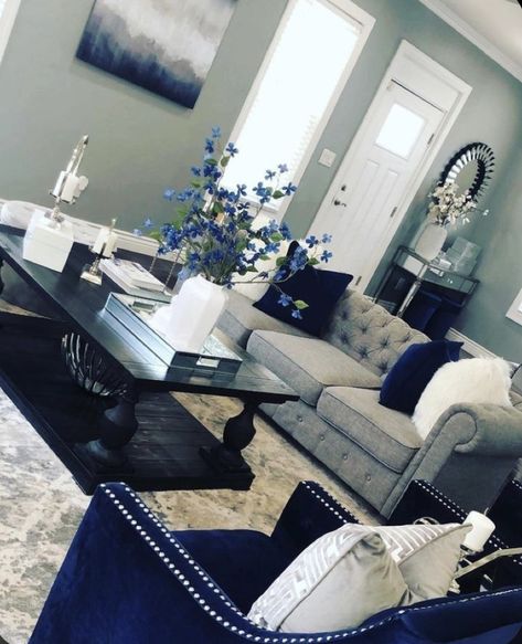 Living Room Decor Grey And Blue, Zgallerie Living Room, Living Room Decor Grey, Silver Living Room, Blue Living Room Decor, Living Room Decor Gray, First Apartment Decorating, Glam Living, Room Decor Cozy