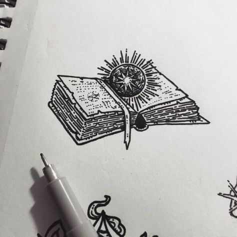 Crystal Ball Tattoo, Witchcraft Tattoos, Woodcut Tattoo, Medieval Tattoo, Dibujo Simple, Eyeball Art, Fantasy Tattoos, D Tattoo, Poison Apple