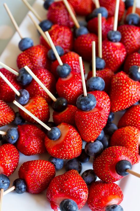 Berry Finger Foods, Berry Excited To Meet You, Berry Gender Reveal, Berry Sweet Baby Shower Theme Blueberry, Strawberry Party Food, Blueberry Skewers, Berry Kabobs, Strawberry Skewers, Blueberry Party