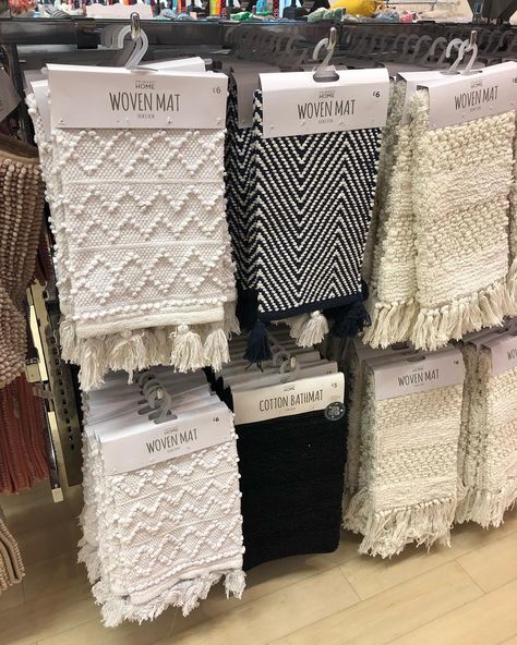 [New] The 10 Best Home Decor (with Pictures) -  PRIMARK Lovely Lully bath mats at @primark.home #primark #primarkhome #housewise #home #house #newhome #new #homedecor #decor #ukinteriors #homeaccessories #homesweethome #bathroominspo #bathroomaccessories #bathroom #bathroomdecor #style #homestyle Primark Furniture, Primark Home Decor, Primark Vase, Primark London, Primark Home, Dorm Room Inspiration, Home House, Cute Room Decor, Bath Mats