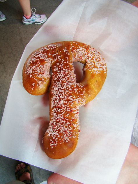 Philadelphia Phillies Pretzel Philly Pretzel Factory, Pretzel Maker, Philly Pretzel, Shamrock Pretzels, National Pretzel Day, Pumpkin Pretzels, Pretzel Day, Green Beer, Soft Pretzels