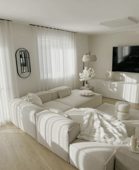 Modern White Living Room, Casa Clean, Apartment Living Room Design, Dream Apartment Decor, Home Design Living Room, White Living Room, Elegant Living Room, Apartment Inspiration, Living Room Colors