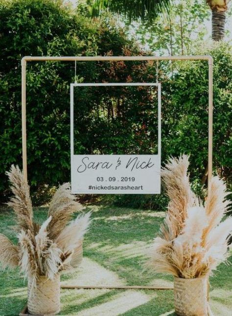 Festival Themed Wedding, Diy Wedding Arch, Future Wedding Plans, Wedding Mood, Wedding Cake Designs, Wedding Deco, Diy Wedding Decorations, Wedding Arch, Backyard Wedding