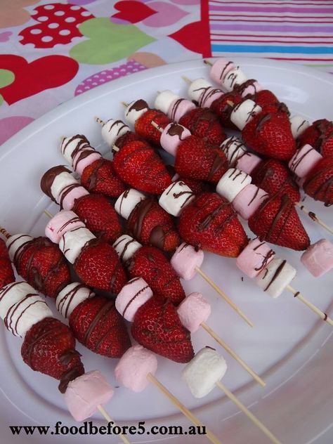 Party skewers Strawberry Themed Birthday Party Ideas, Strawberry Party Theme Food, Strawberry Birthday Theme Ideas, Strawberry Birthday Ideas, Nina Fresa Birthday Party, Treat Table Ideas Birthday, Diy Strawberry Shortcake Decorations, Berry 1st Birthday Party Food Ideas, Strawberry Birthday Party Decorations